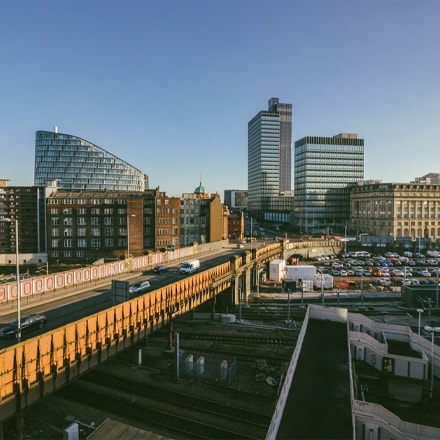 A picture of Manchester with Charge Points near by